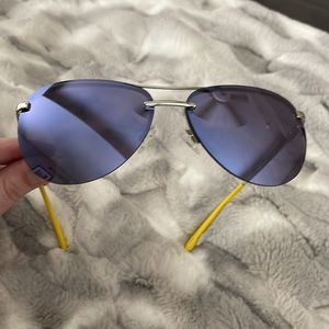 BCBGeneration mirrored aviators